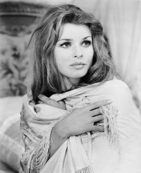 Senta_Berger_01.jpg